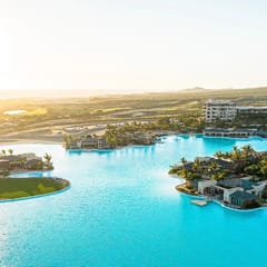 Beachfront Condo • Hot Tub • WiFi • AC