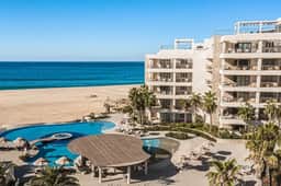 Beachfront Condo • Hot Tub • WiFi • AC - Image 2