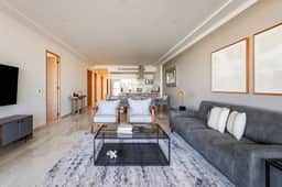 Mistiq • 6–8 Guests • Ocean View • Pool • WiFi - Image 2