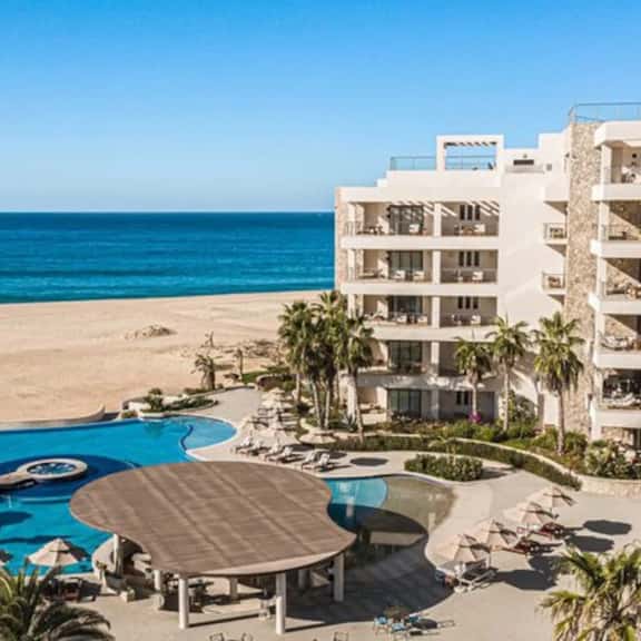 Beachfront Condo • Hot Tub • WiFi • AC - Image 1