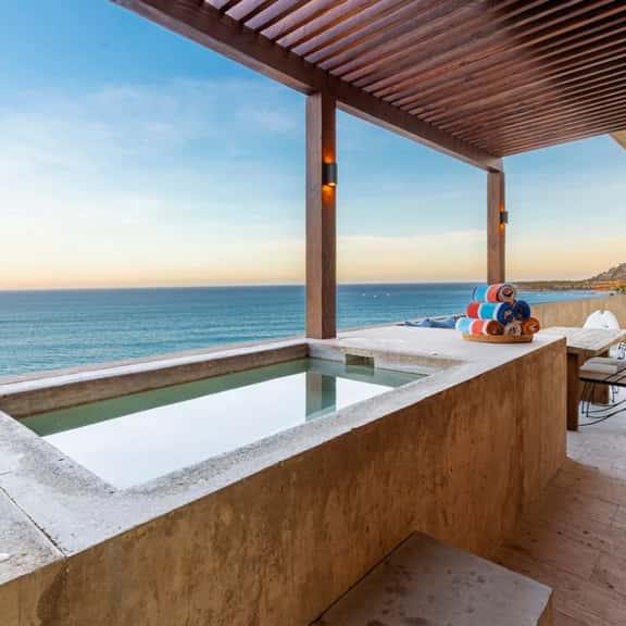 Cabo Escape w/ Infinity Pool & Hot Tub - Image 1