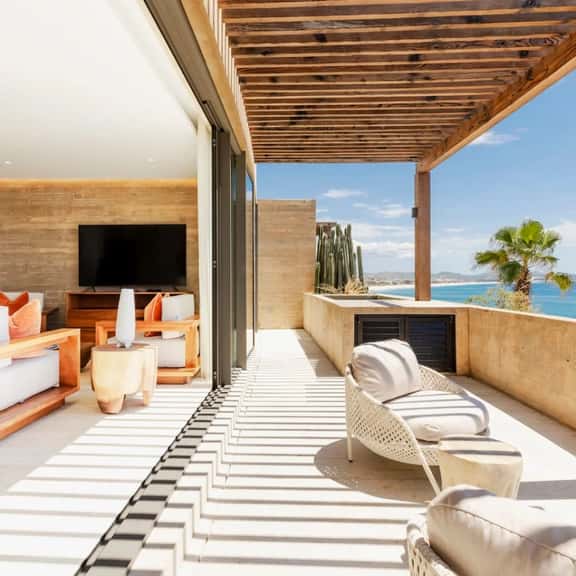 Ocean View Condo • Infinity Pool • Hot Tub • WiFi - Image 1