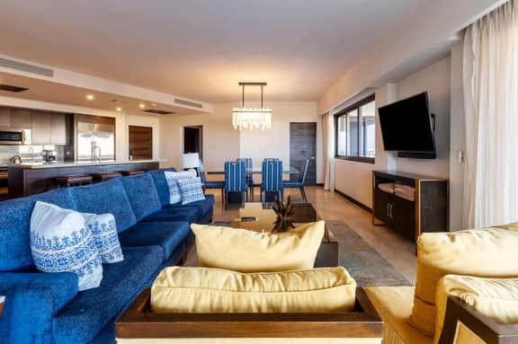 Beachfront Condo • Hot Tub • WiFi • AC - Image 4