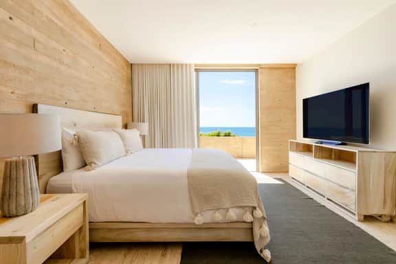 Ocean View Condo • Infinity Pool • Hot Tub • WiFi - Image 5