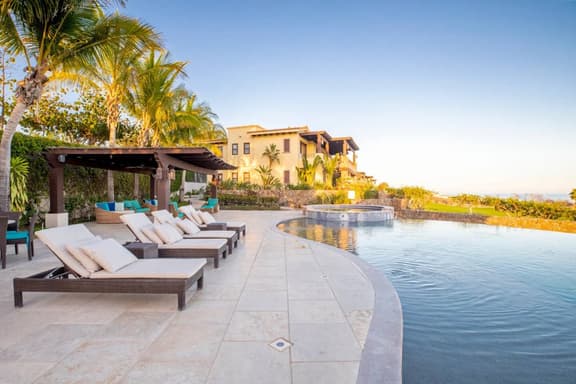 3BD Golf Front • Hot Tub • Beach Club • WiFi - Image 1