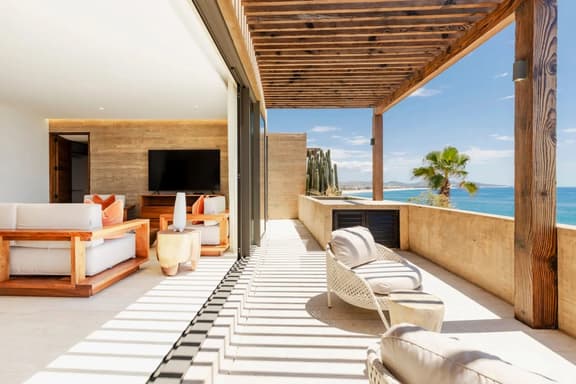 Ocean View Condo • Infinity Pool • Hot Tub • WiFi - Image 1